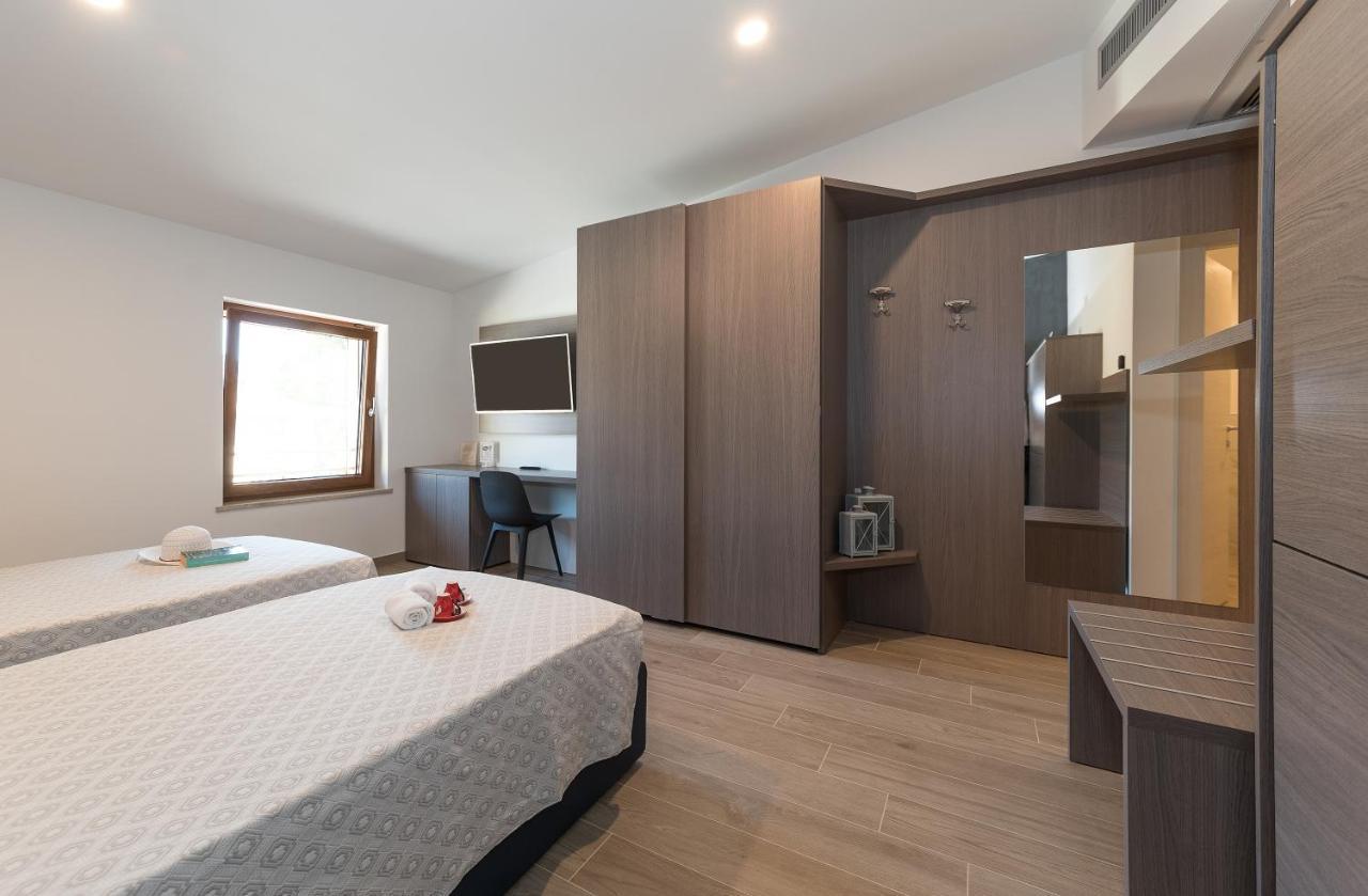 Hotel Da Si-Si Gemona del Friuli Extérieur photo