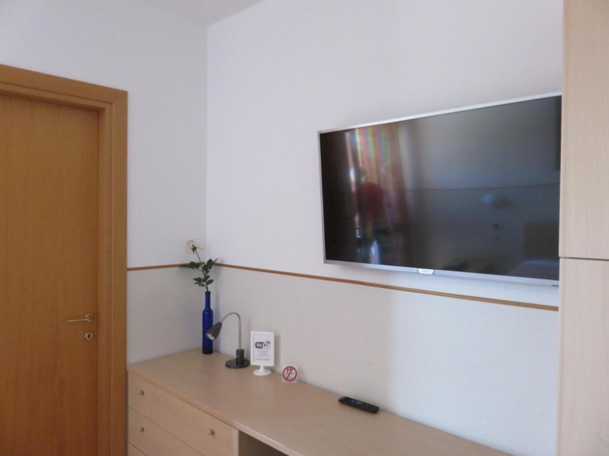 Hotel Da Si-Si Gemona del Friuli Extérieur photo